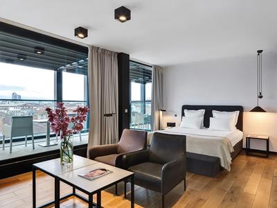 Sense Suite with Terrace