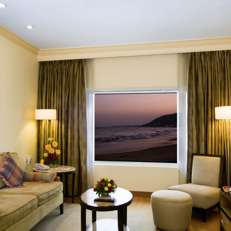 The Gateway Hotel Beach Road image