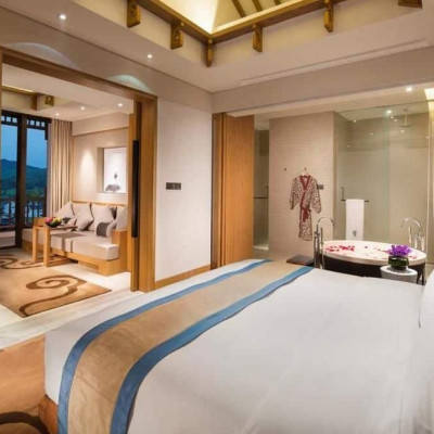 Banyan Tree Huangshan image