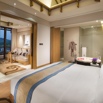 Banyan Tree Huangshan image