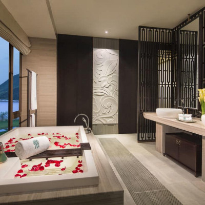 Banyan Tree Huangshan image