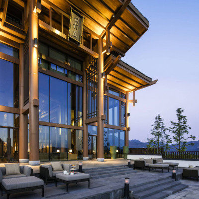 Banyan Tree Huangshan image