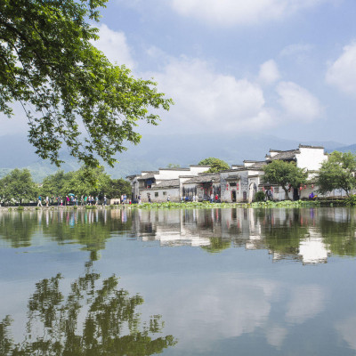 Banyan Tree Huangshan image