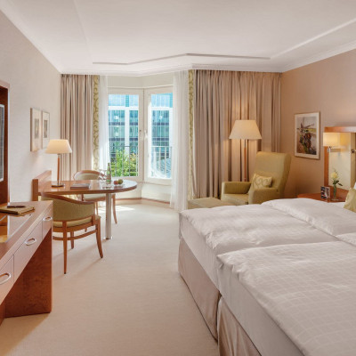 Grand Elysee Hamburg image