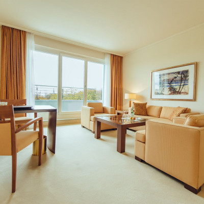 Grand Elysee Hamburg image