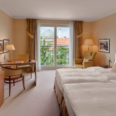 Grand Elysee Hamburg image