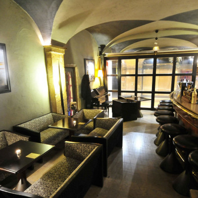 Cour Des Loges image