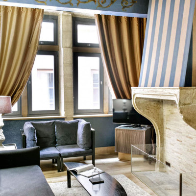 Cour Des Loges image