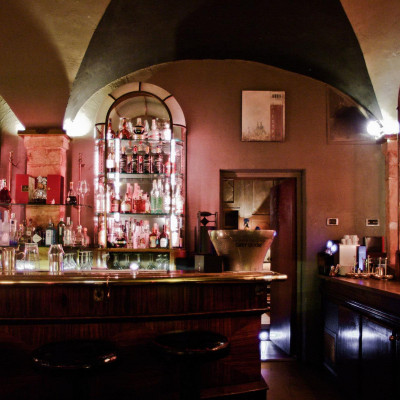 Cour Des Loges image