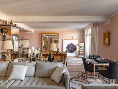 Royal Monceau Suite