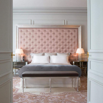 Raffles Presidential Suite