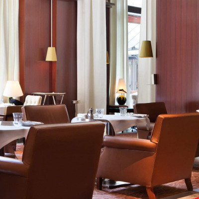 Le Bar Long