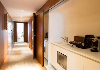 Penthouse Suite