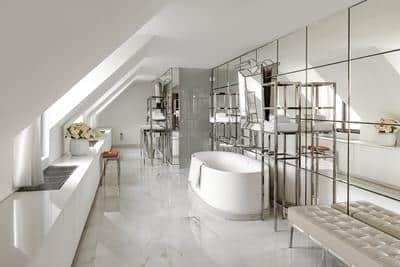 Penthouse Suite