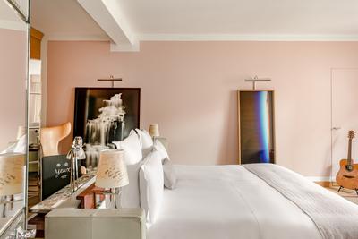 Royal Monceau Suite