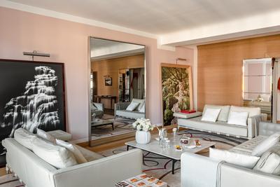 Royal Monceau Suite