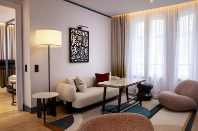 1-Bedroom Apartment