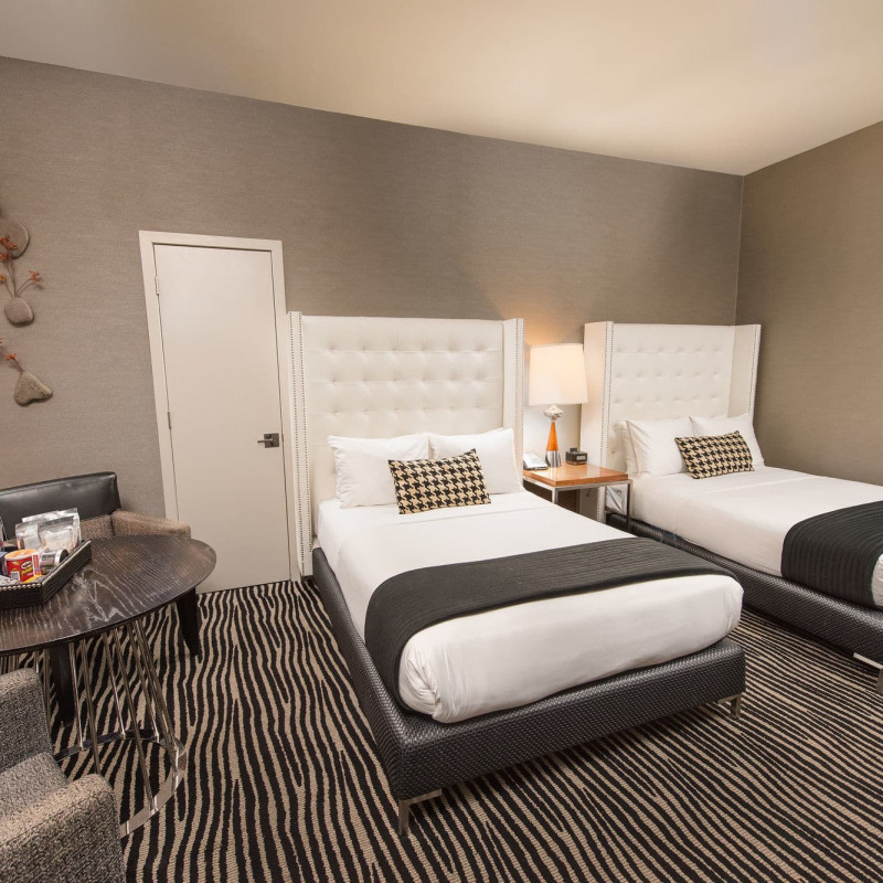Bentley Hotel image