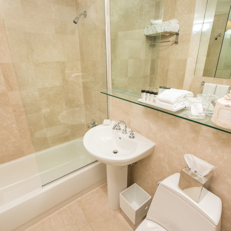 Bentley Hotel image