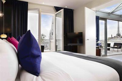 Eiffel Suite