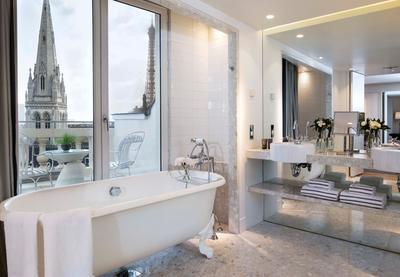 Eiffel Suite