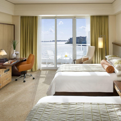Deluxe Skyline View Connecting Rooms