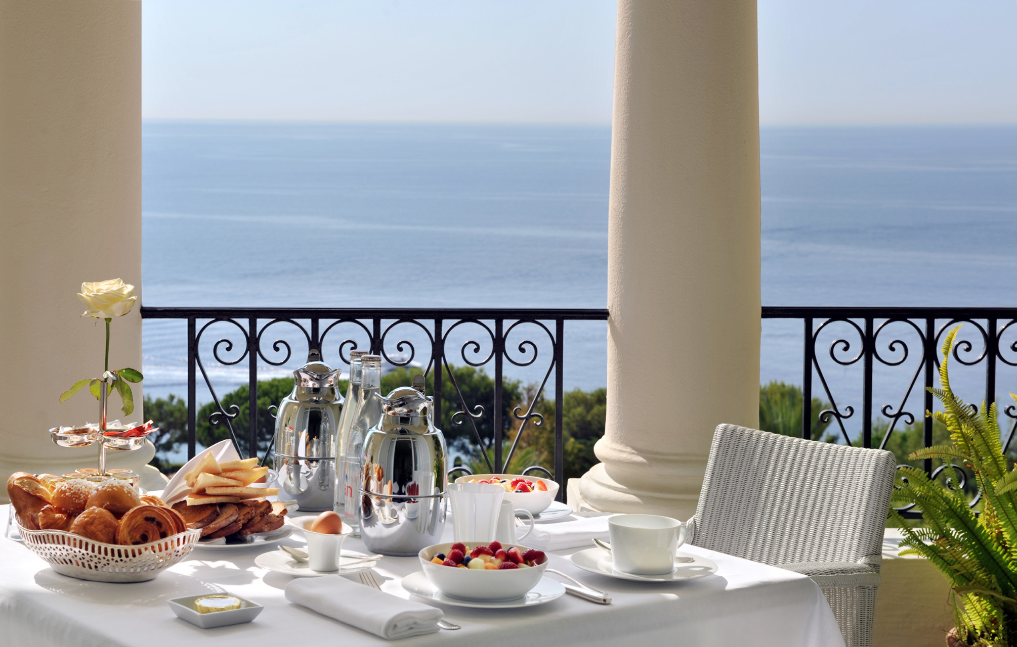 Palace Sea-View Suite