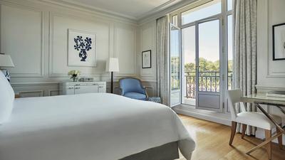 Superior Pinewood Room