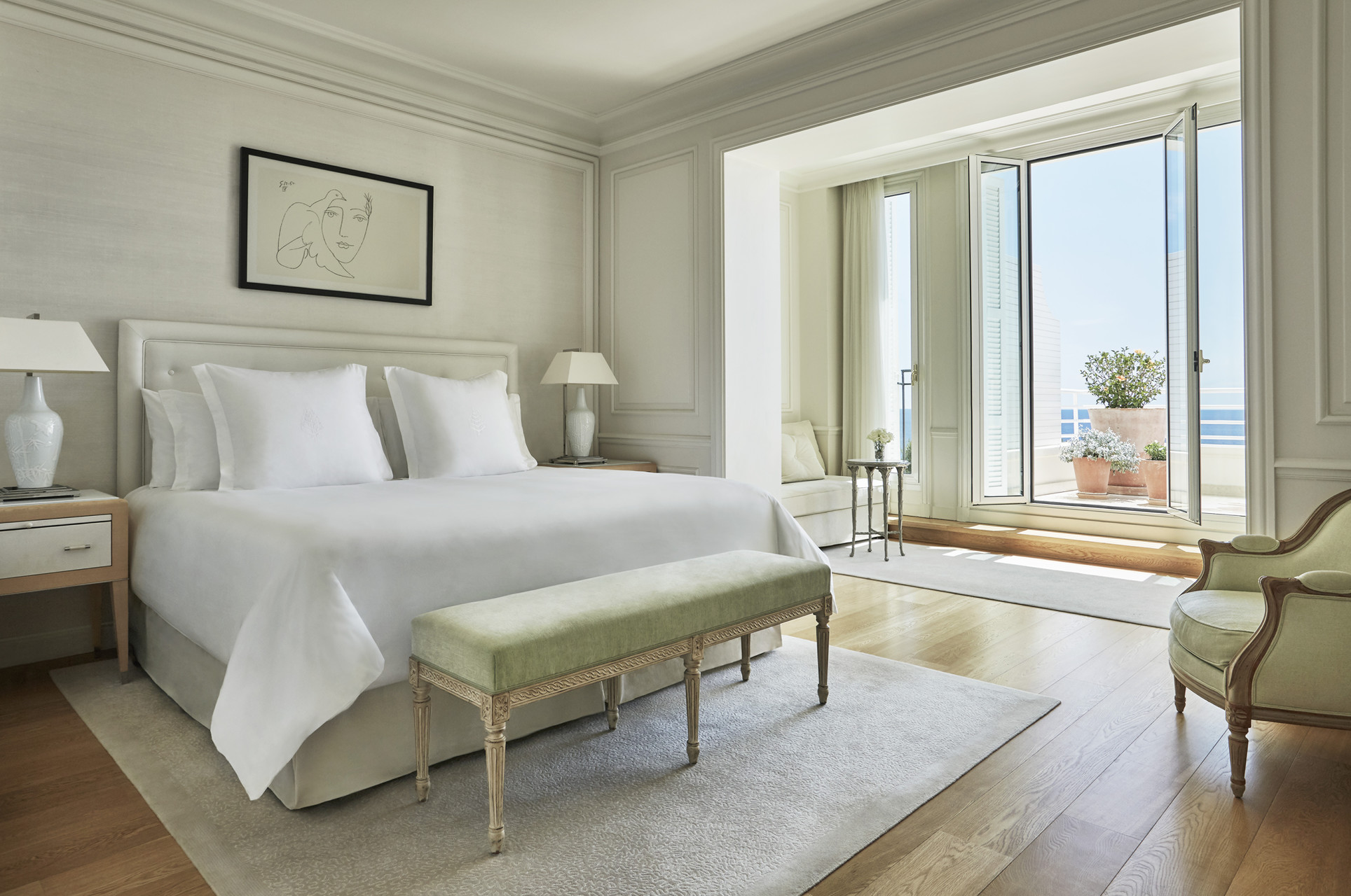 Palace Sea-View Suite