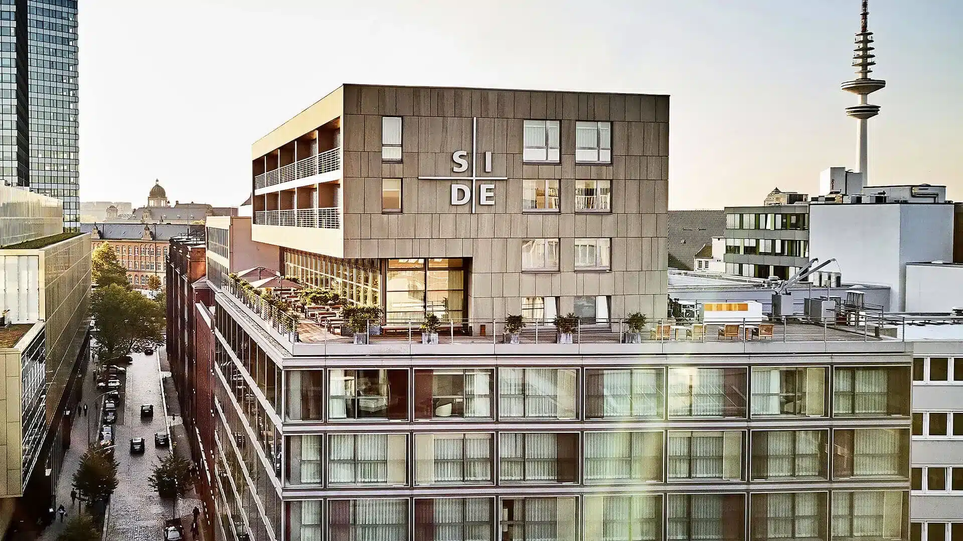 SIDE Design Hotel Hamburg