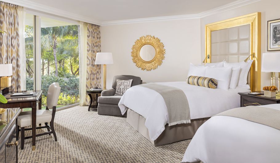 Premier Queen Room (Accessible)