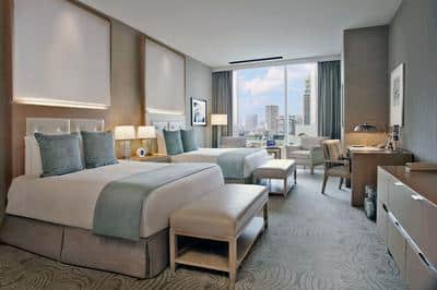 Spa Deluxe Queen Room
