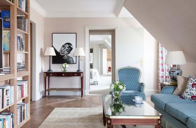 Suite 1925