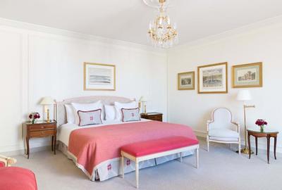 Penthouse Suite