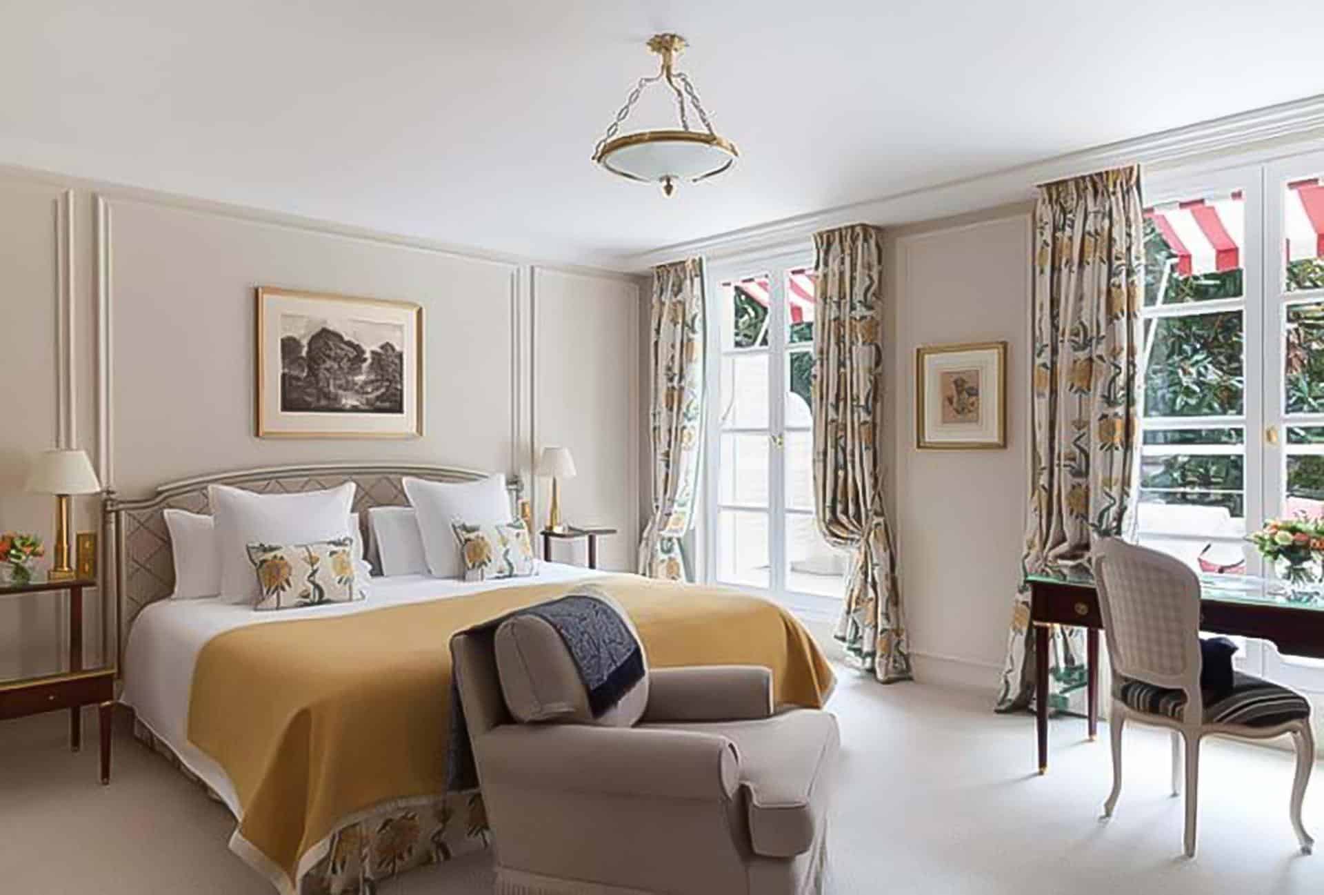 Deluxe Balcony Room