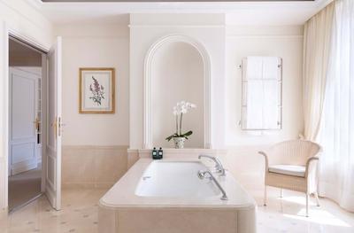Royal Suite