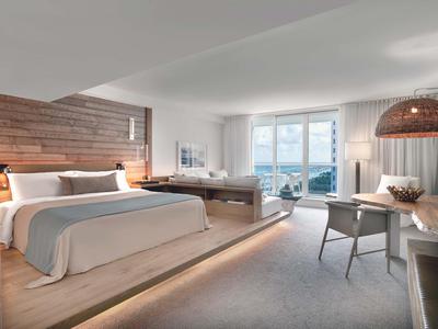 Ocean View Junior Suite King Balcony