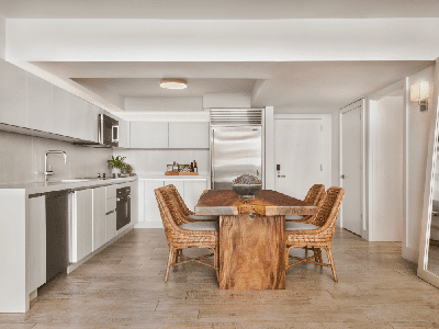 3-Bedroom Ocean View Home with Balcony