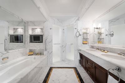 Valley Wing Shangri-La Suite