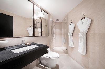 Tower Wing Deluxe Room