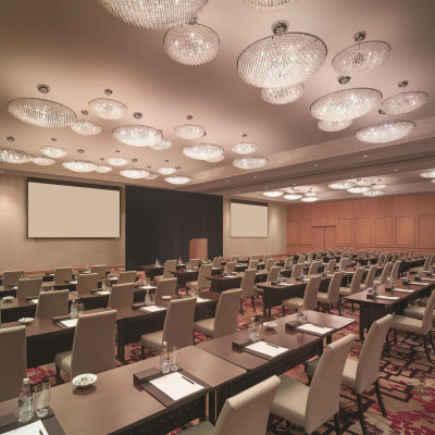 Shangri-La Hotel, Toronto image