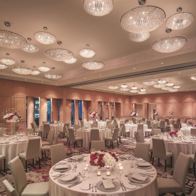 Shangri-La Hotel, Toronto image