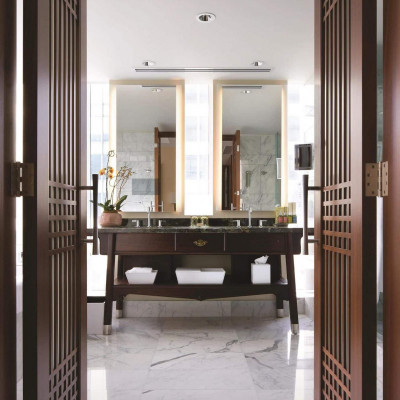Shangri-La Hotel, Toronto image