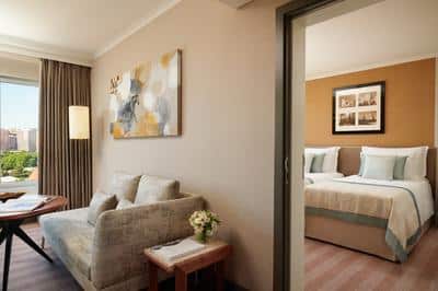 Deluxe Family Suite
