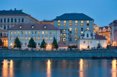 Exterior - PRG_076