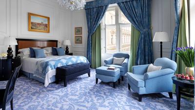 Grand Renaissance Room