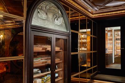 Cigar Lounge