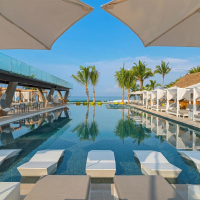 W Punta de Mita image