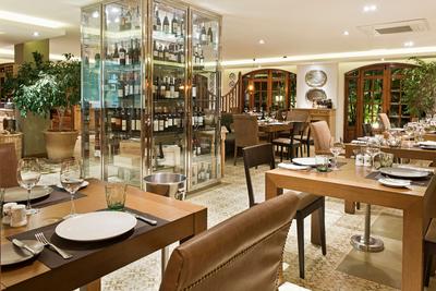 Sua Restaurant