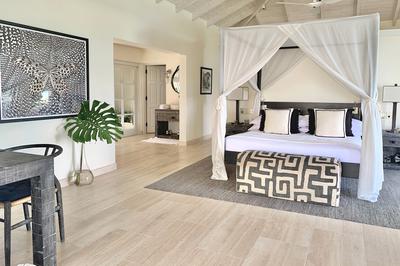4-Bedroom Calabash